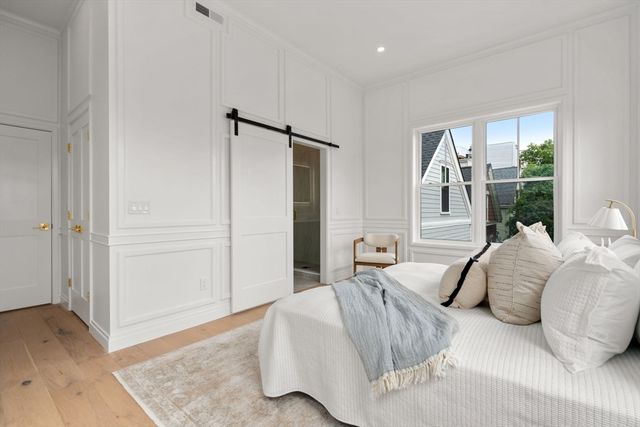 9 Russell PH, Boston, MA 02129