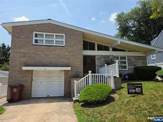 77 Columbia Avenue, Nutley, NJ 07110
