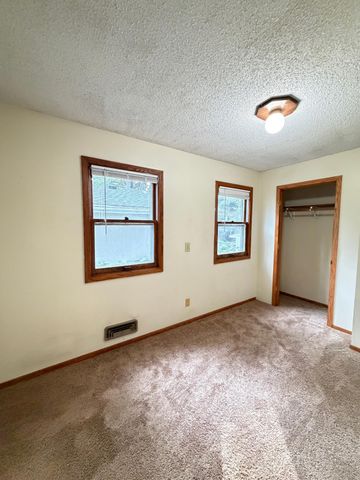 711 5th Avenue SE, Minneapolis, MN 55414