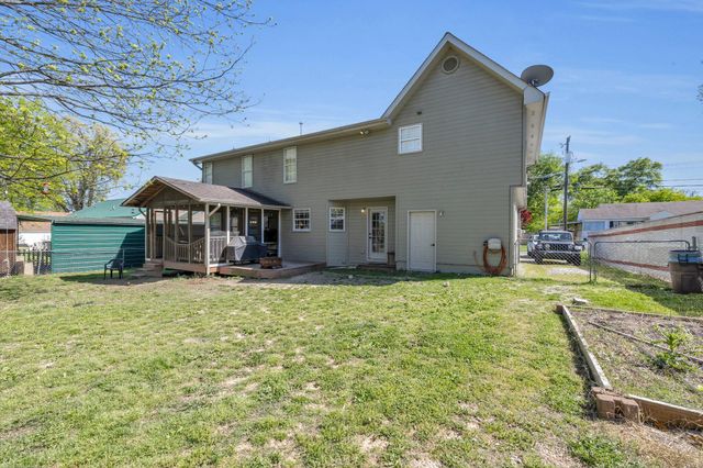 64 Warren Street, Rossville, GA 30741