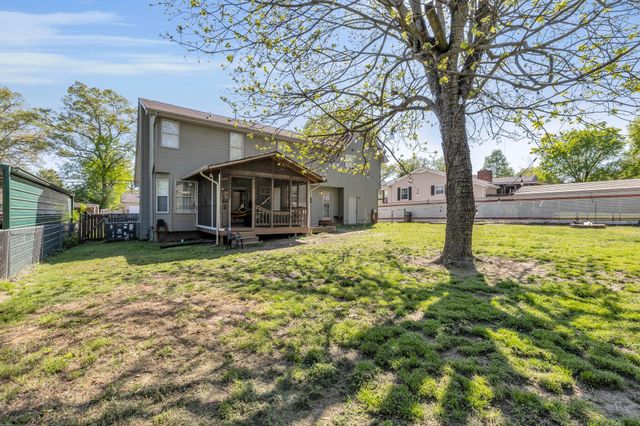 64 Warren Street, Rossville, GA 30741
