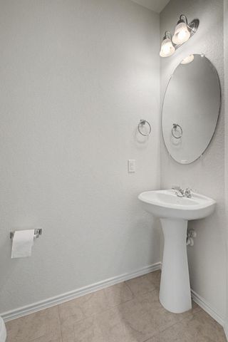 109 White Sage LN, Liberty Hill, TX 78642