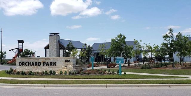 109 White Sage LN, Liberty Hill, TX 78642