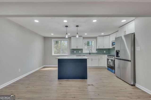 3394 Dearwood Drive SW, Lilburn, GA 30047