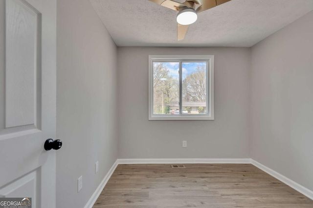 3394 Dearwood Drive SW, Lilburn, GA 30047