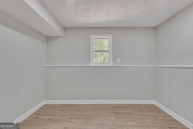 3394 Dearwood Drive SW, Lilburn, GA 30047