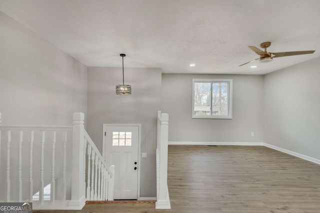 3394 Dearwood Drive SW, Lilburn, GA 30047