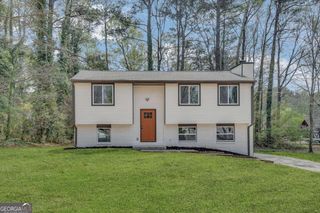 3394 Dearwood Drive SW, Lilburn, GA 30047