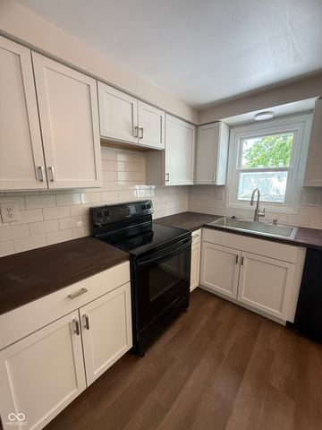 806 E Hall Street, Greentown, IN 46936