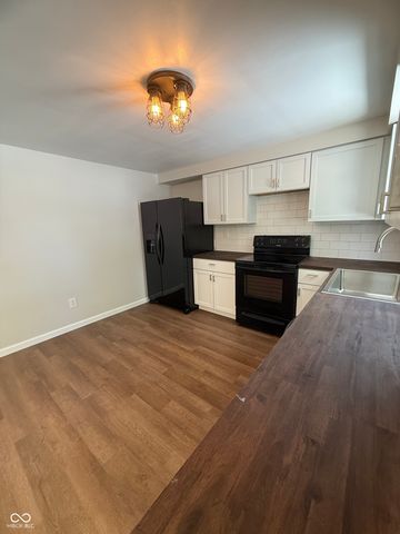 806 E Hall Street, Greentown, IN 46936