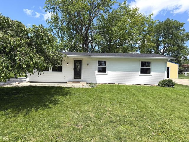 806 E Hall Street, Greentown, IN 46936