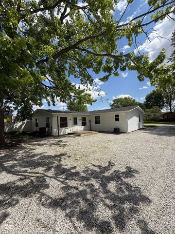 806 E Hall Street, Greentown, IN 46936