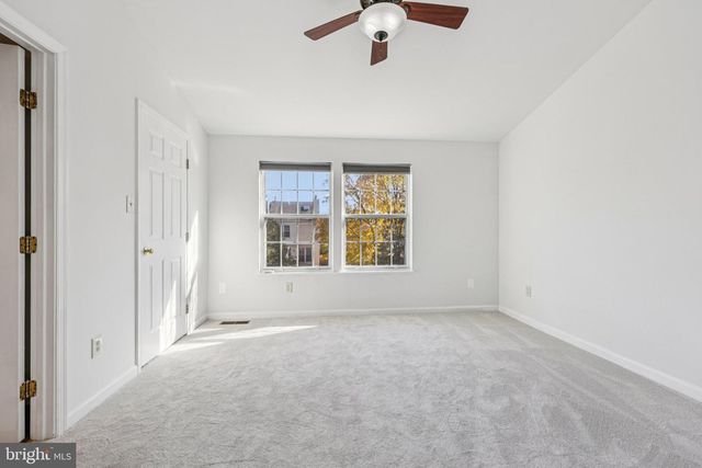 43494 POSTRAIL SQ, Ashburn, VA 20147