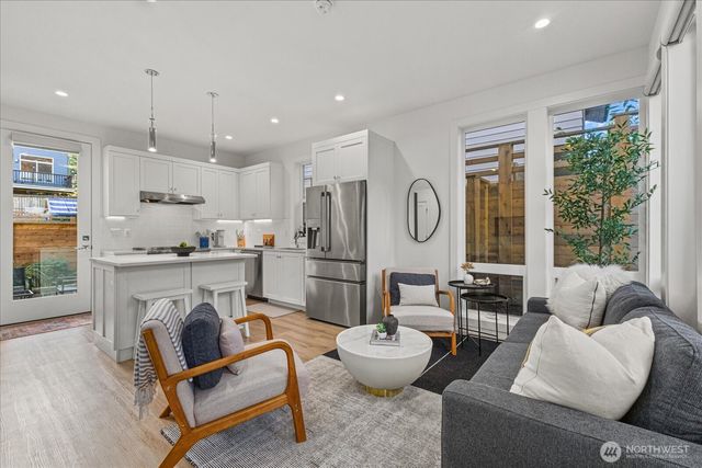 3537 NE 93rd Street, Seattle, WA 98115