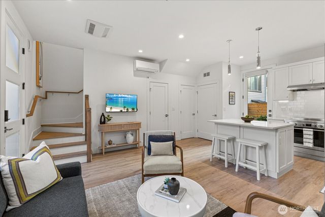 3537 NE 93rd Street, Seattle, WA 98115