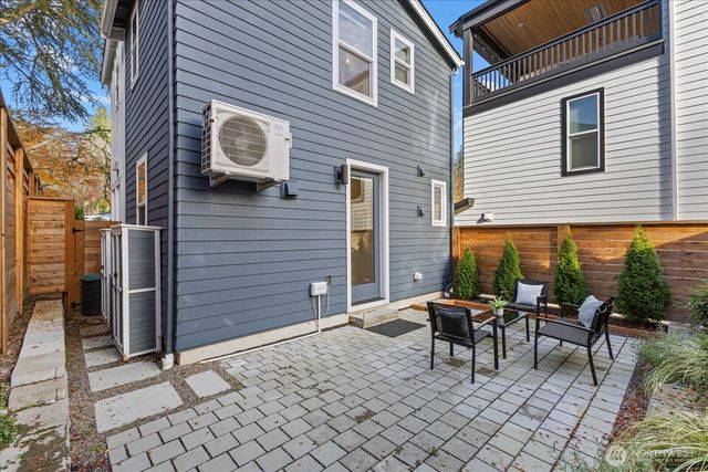 3537 NE 93rd Street, Seattle, WA 98115