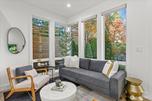 3537 NE 93rd Street, Seattle, WA 98115