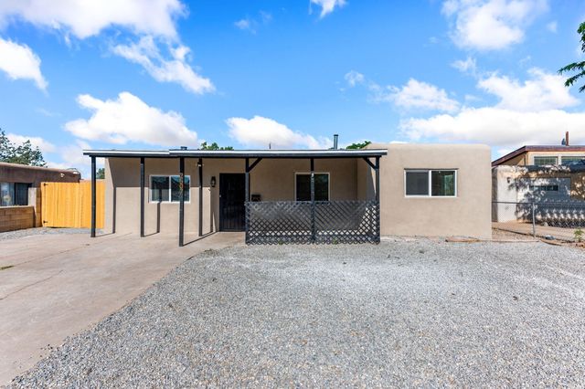 2507 Alvarado Drive NE, Albuquerque, NM 87110