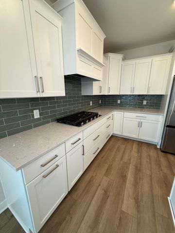 11764 35th Street N, Lake Elmo, MN 55042