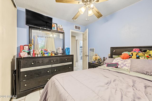 5454 W ROANOKE Avenue, Phoenix, AZ 85035