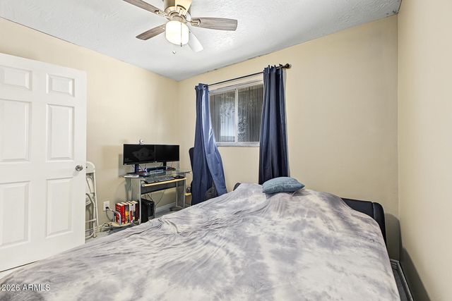 5454 W ROANOKE Avenue, Phoenix, AZ 85035