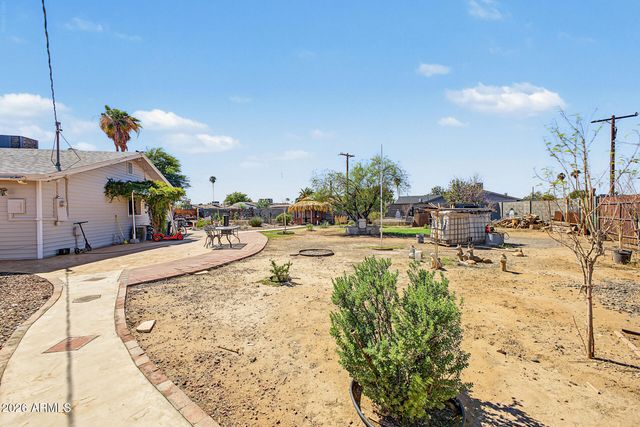 5454 W ROANOKE Avenue, Phoenix, AZ 85035