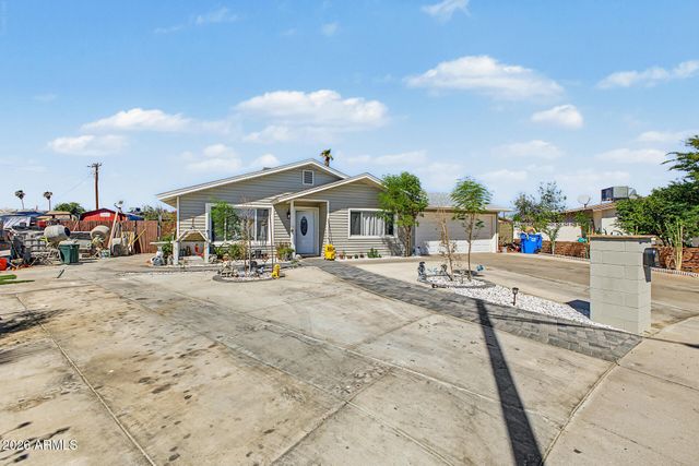 5454 W ROANOKE Avenue, Phoenix, AZ 85035