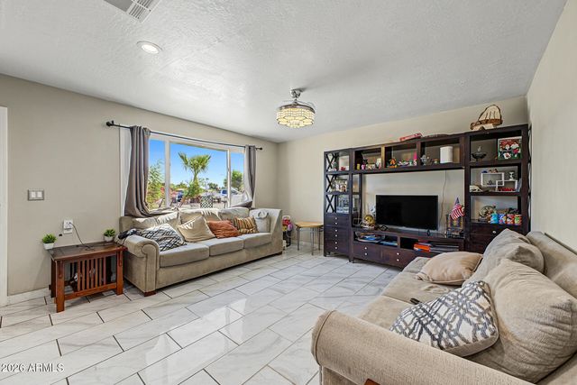 5454 W ROANOKE Avenue, Phoenix, AZ 85035
