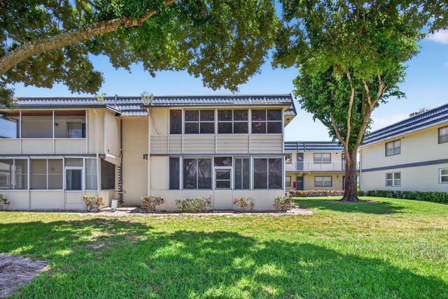 228 Brittany E, Delray Beach, FL 33446