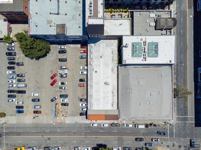 1422 Harrison St, Oakland, CA 94612