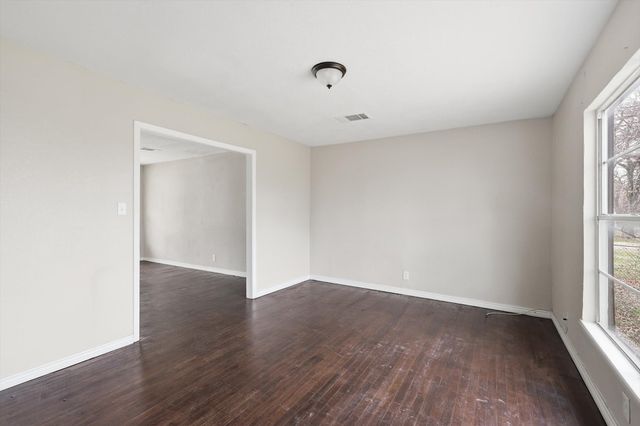 1213 Glenda Drive, Bedford, TX 76022