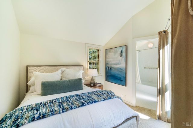 775 White Oak Dr, Santa Rosa, CA 95409