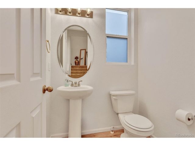 23 N Uriah St, Aurora, CO 80018