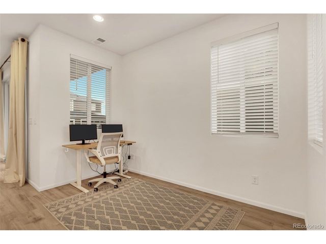 23 N Uriah St, Aurora, CO 80018