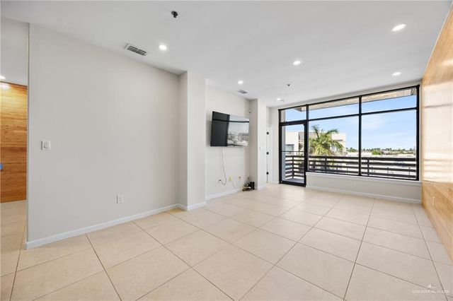 813 Travis Street 408, Mission, TX 78572