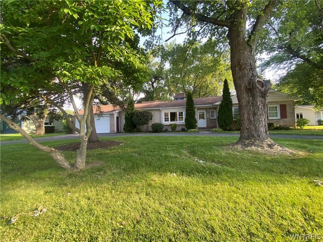 421 Morgan Drive, Lewiston, NY 14092