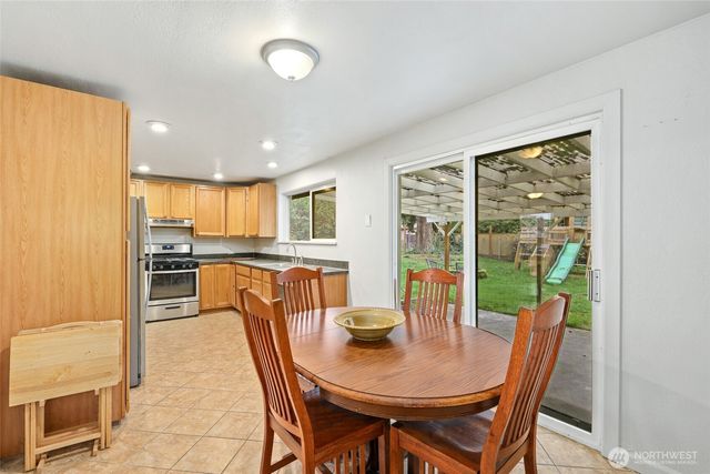 1211 Stillwell Street NE, Olympia, WA 98516