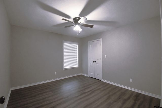 3323 Brooks Ln, Tyler, TX 75701