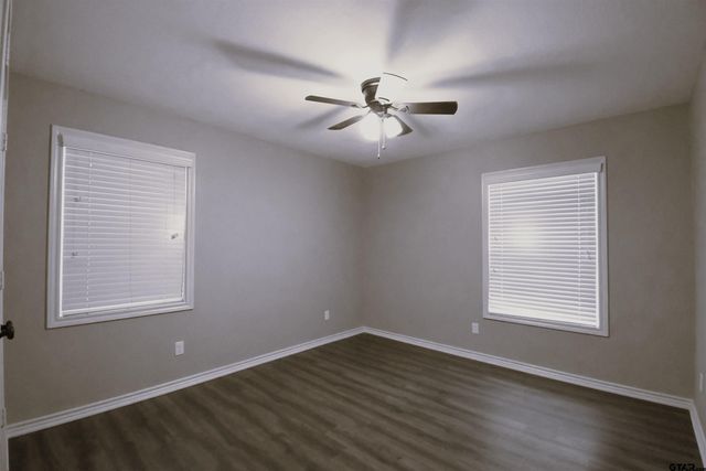 3323 Brooks Ln, Tyler, TX 75701