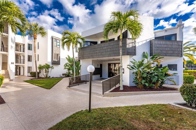 2955 N BEACH ROAD A425, Englewood, FL 34223