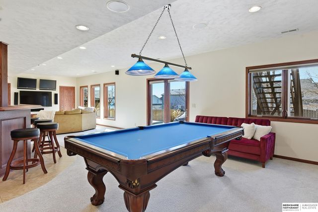 8544 S 98th Street, La Vista, NE 68128