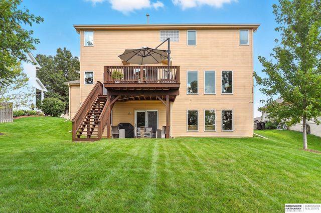 8544 S 98th Street, La Vista, NE 68128