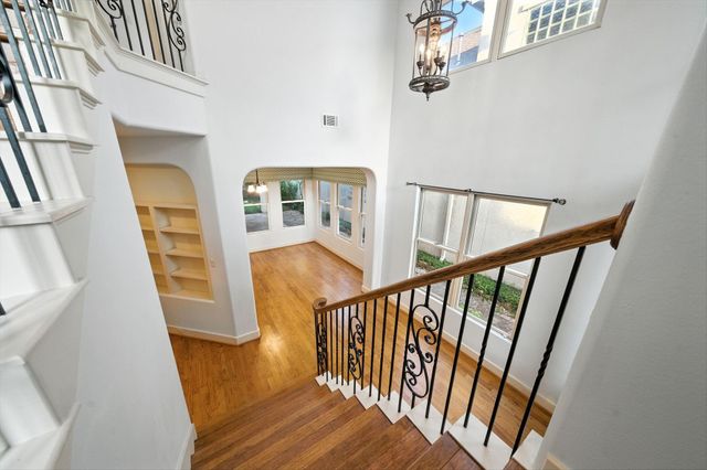 2714 Stuart Manor, Houston, TX 77082