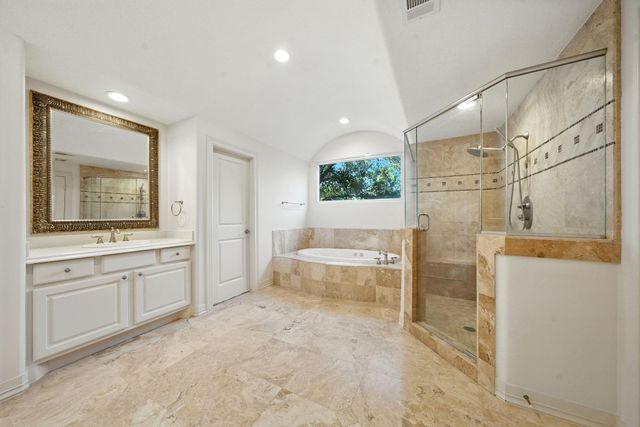 2714 Stuart Manor, Houston, TX 77082