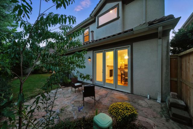 2714 Stuart Manor, Houston, TX 77082