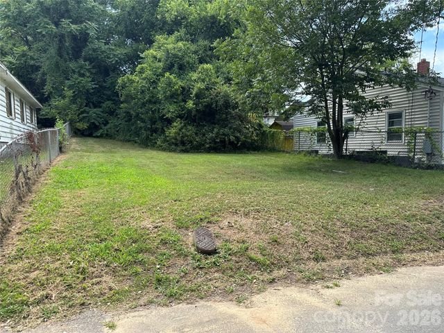 705 N Logan Street, Gastonia, NC 28052