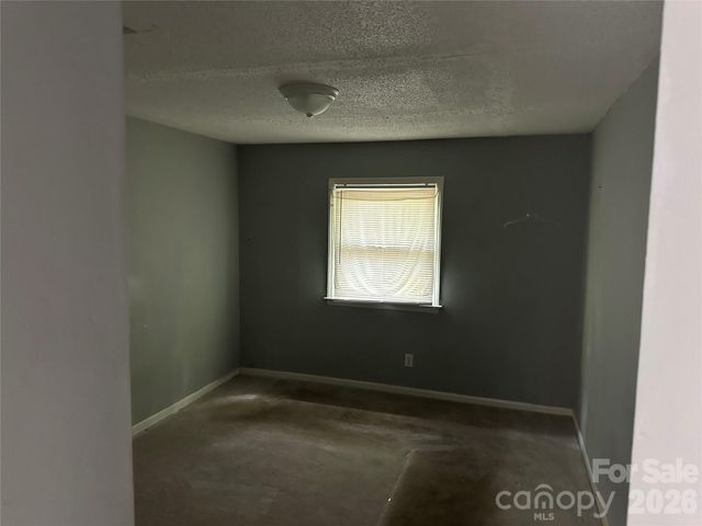 705 N Logan Street, Gastonia, NC 28052