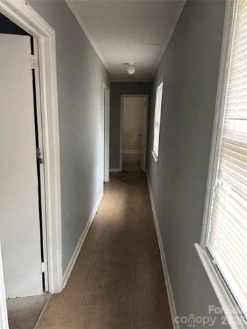 705 N Logan Street, Gastonia, NC 28052