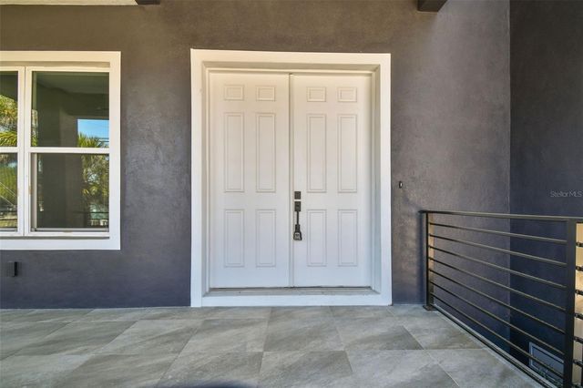 4406 W EUCLID AVENUE, Tampa, FL 33629