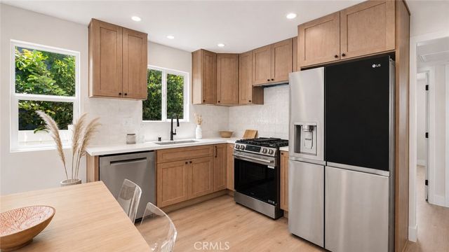 3038 Casitas Avenue, Los Angeles, CA 90039